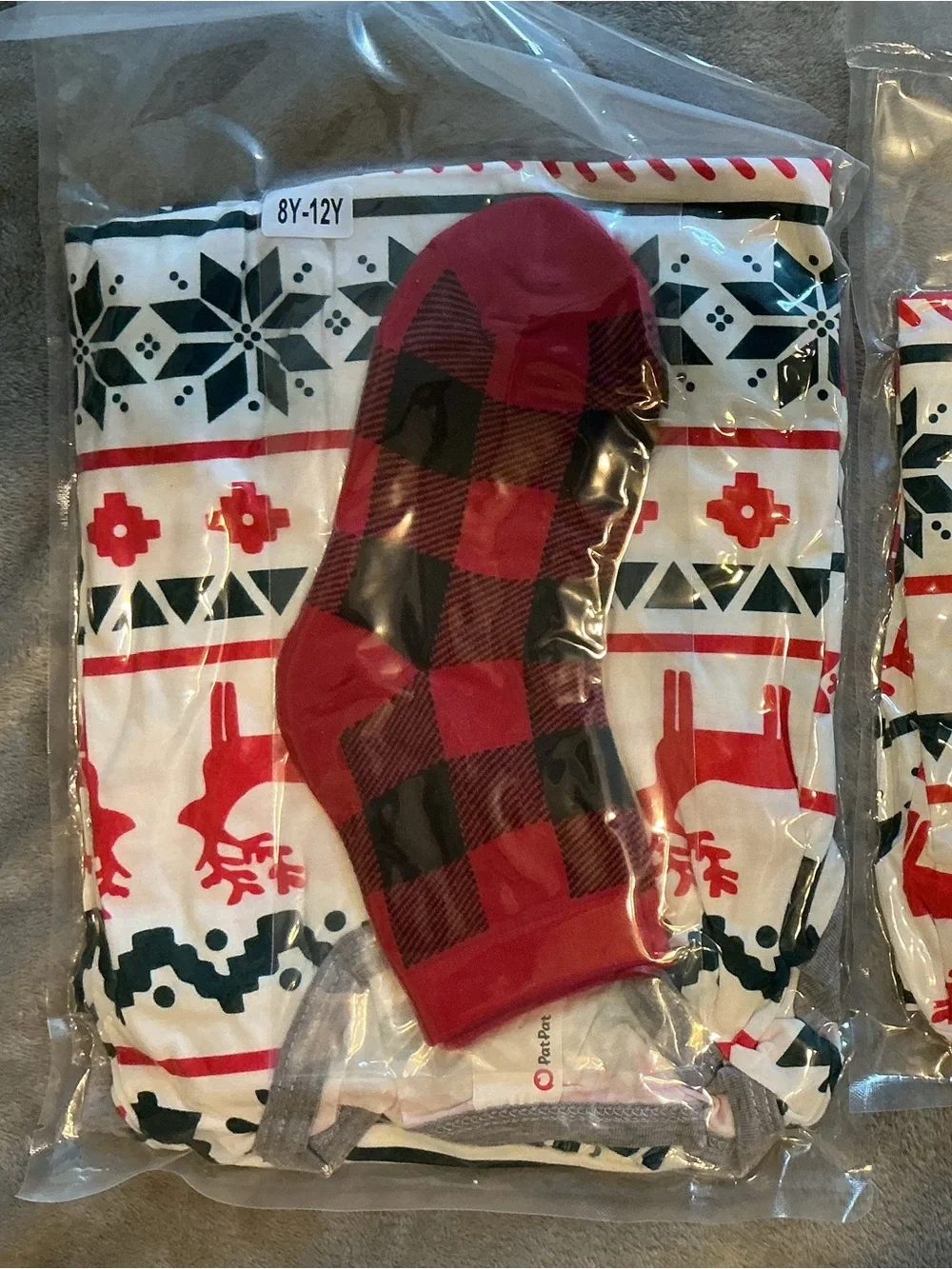 PatPat Red, Green & White Holiday Fair Isle Kids Pajama Set
